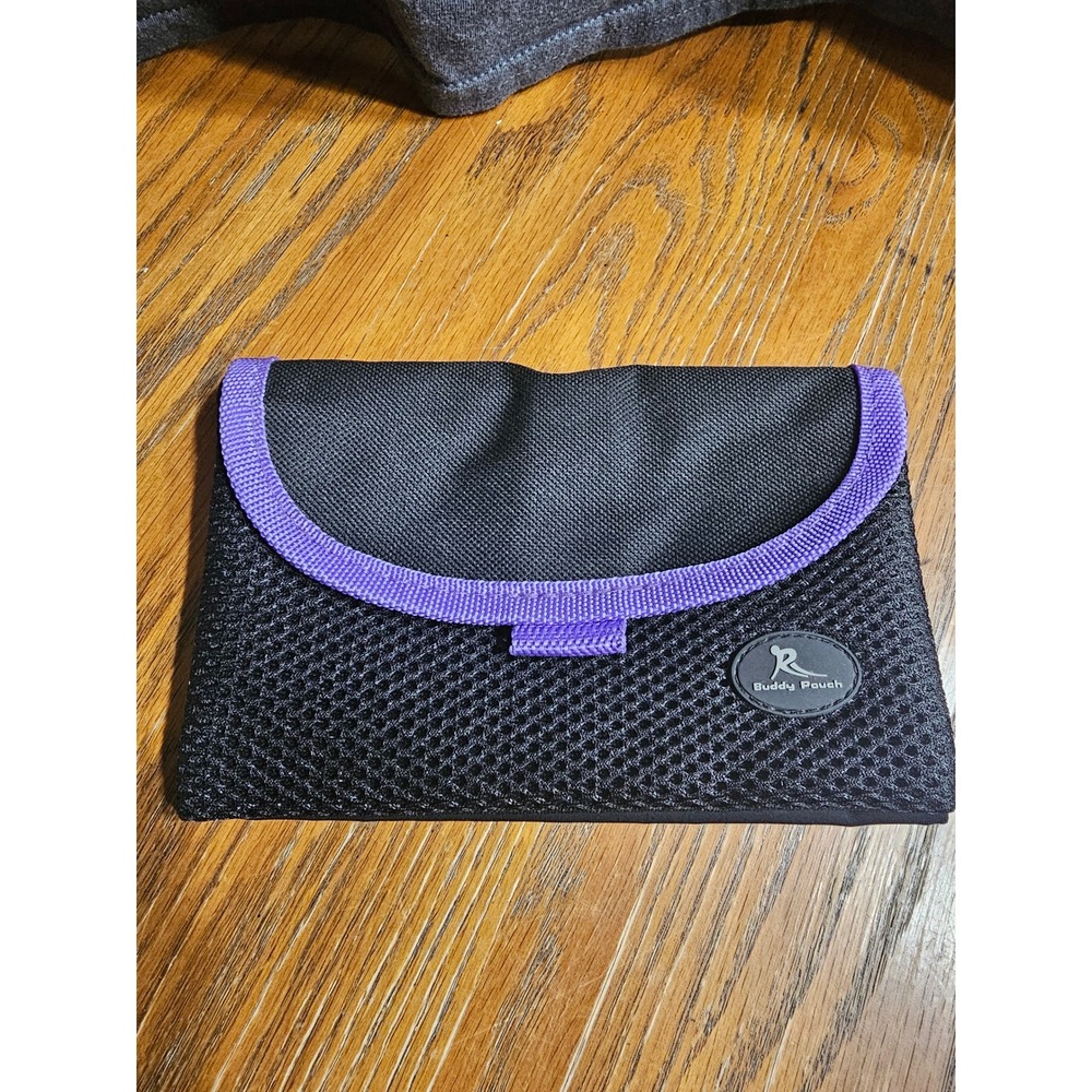 Running Buddy Buddy Pouch Magnetic Beltless Running Pouch Black Purple Trim